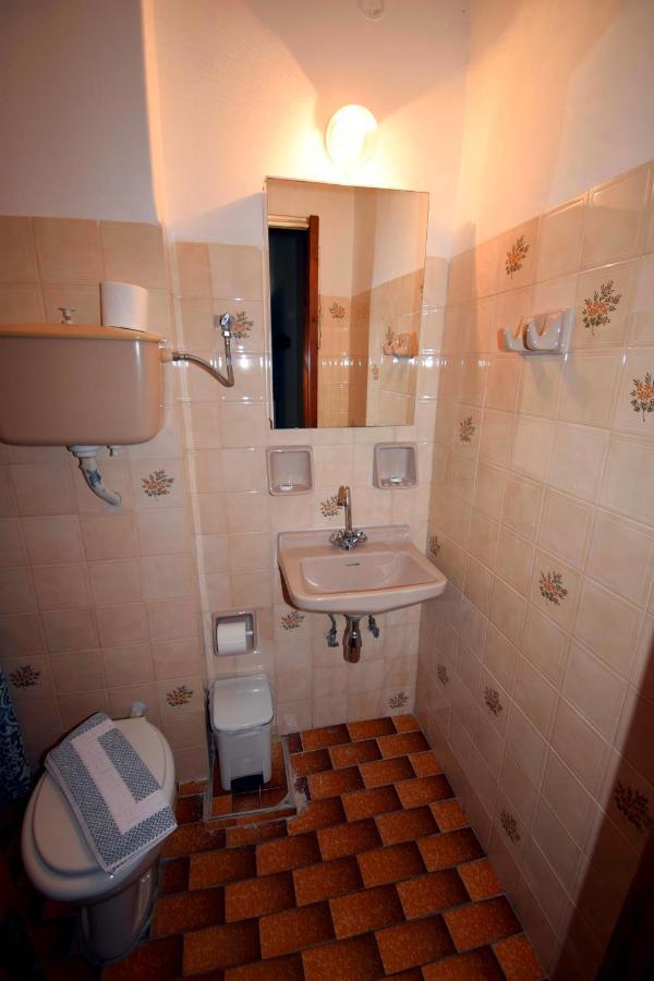 Mega Apartments Tirós 外观 照片