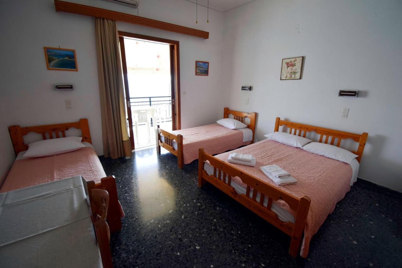 Mega Apartments Tirós 外观 照片